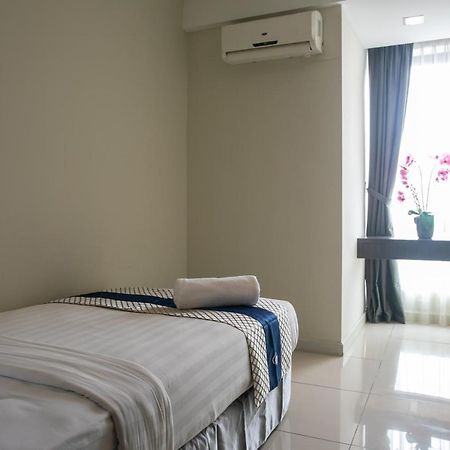 Sky Hotel Кота-Кинабалу Экстерьер фото