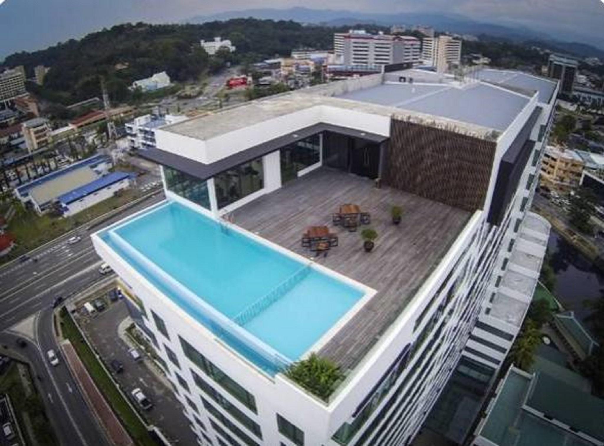 Sky Hotel Кота-Кинабалу Экстерьер фото
