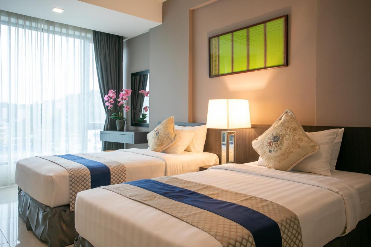 Sky Hotel Кота-Кинабалу Экстерьер фото