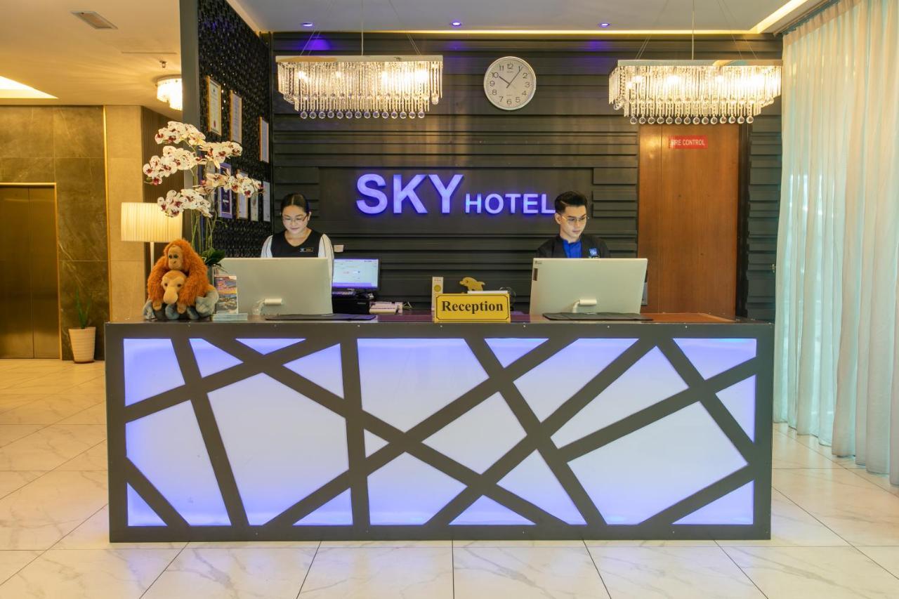Sky Hotel Кота-Кинабалу Экстерьер фото