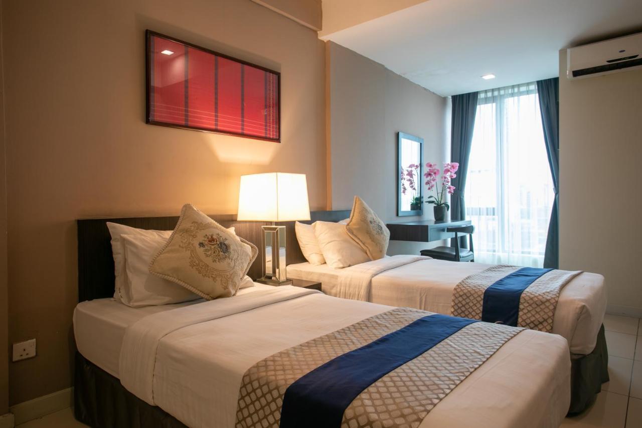 Sky Hotel Кота-Кинабалу Экстерьер фото